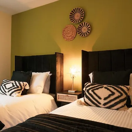 Kandaka-specious Stylish - Suitable For Contractors