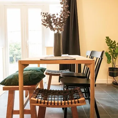 Kandaka-specious Stylish - Suitable For Contractors *